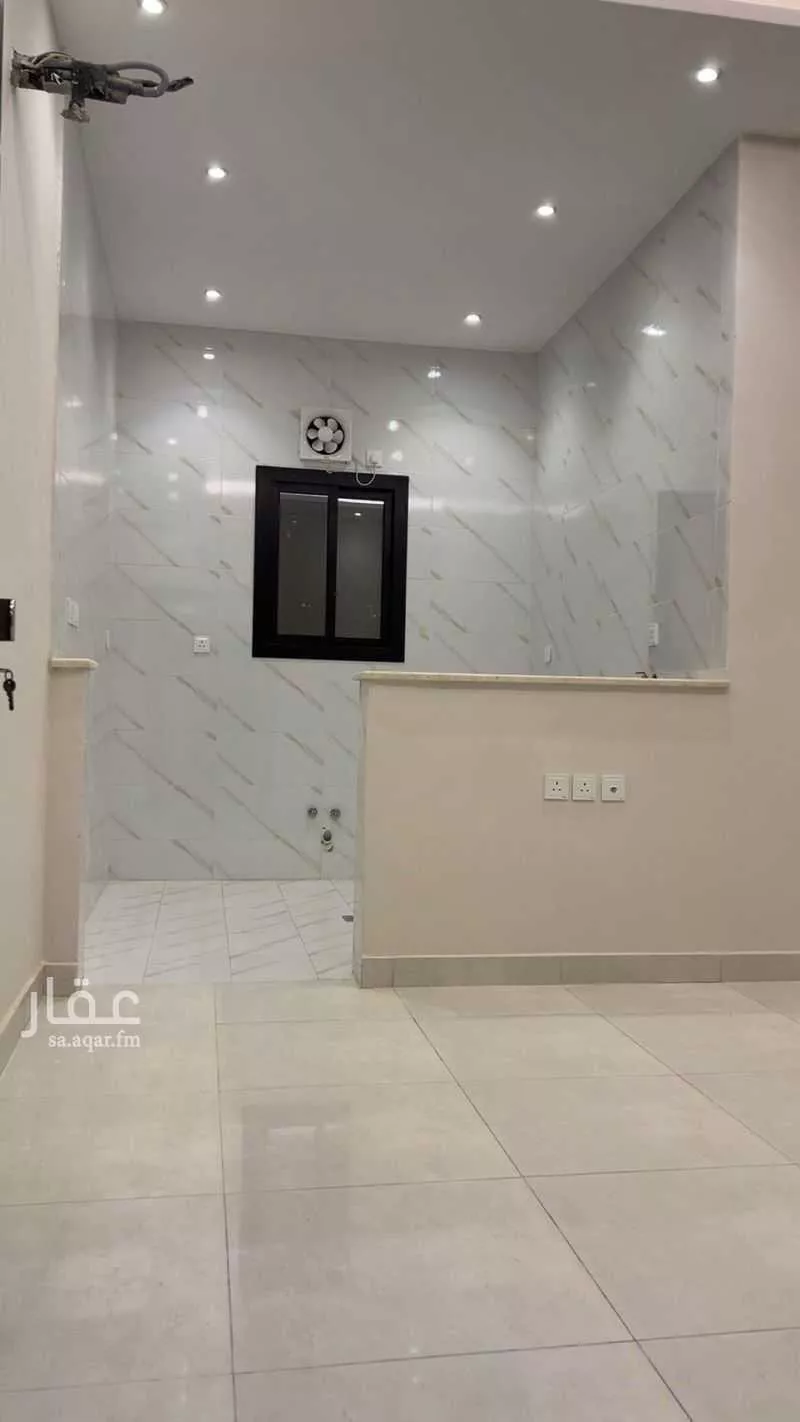 400 sqm building in Al Marwa 7