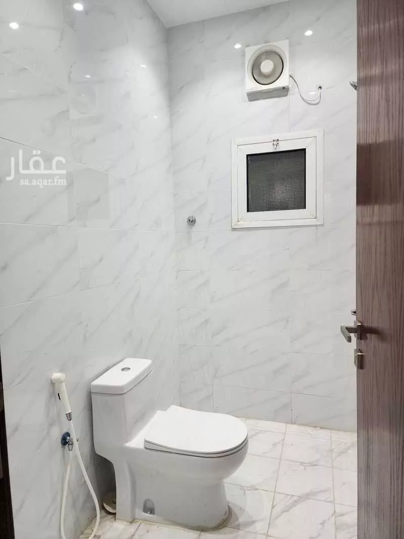 عمارة 247 م² في أبرق الرغامة 20