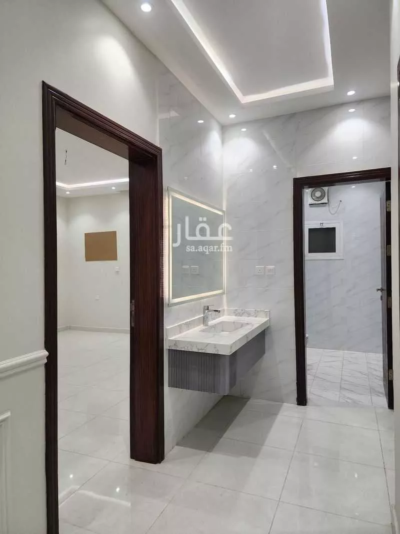عمارة 247 م² في أبرق الرغامة 22