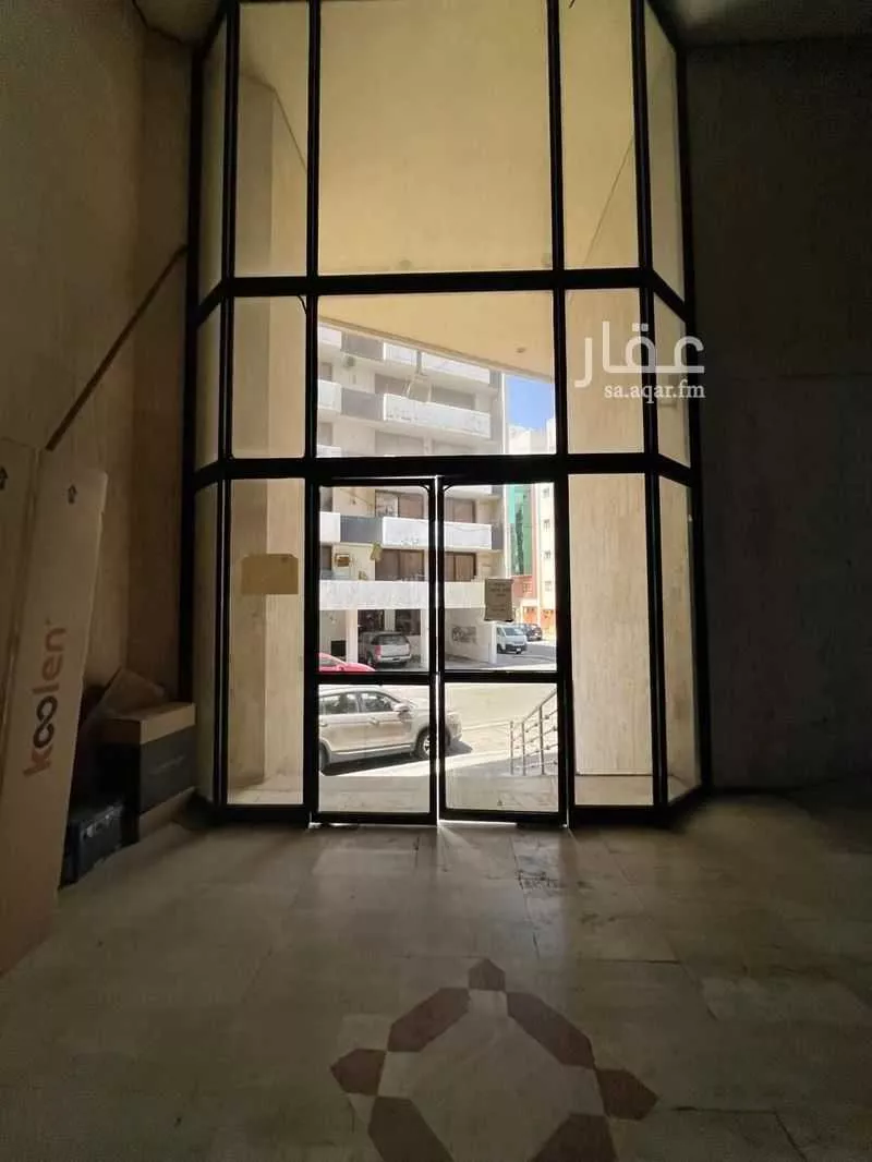 عمارة 1400 م² في الشرفية 14