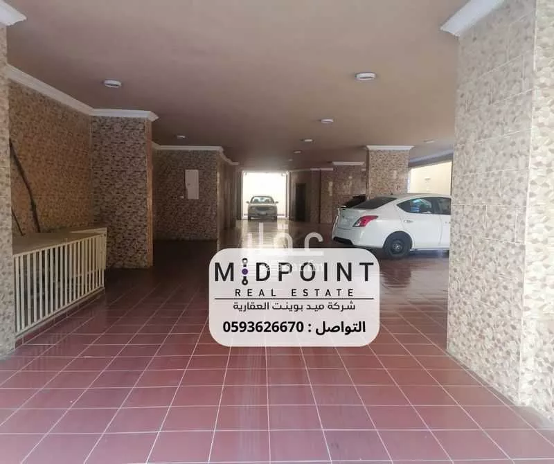 عمارة 945 م² في الربوة 18