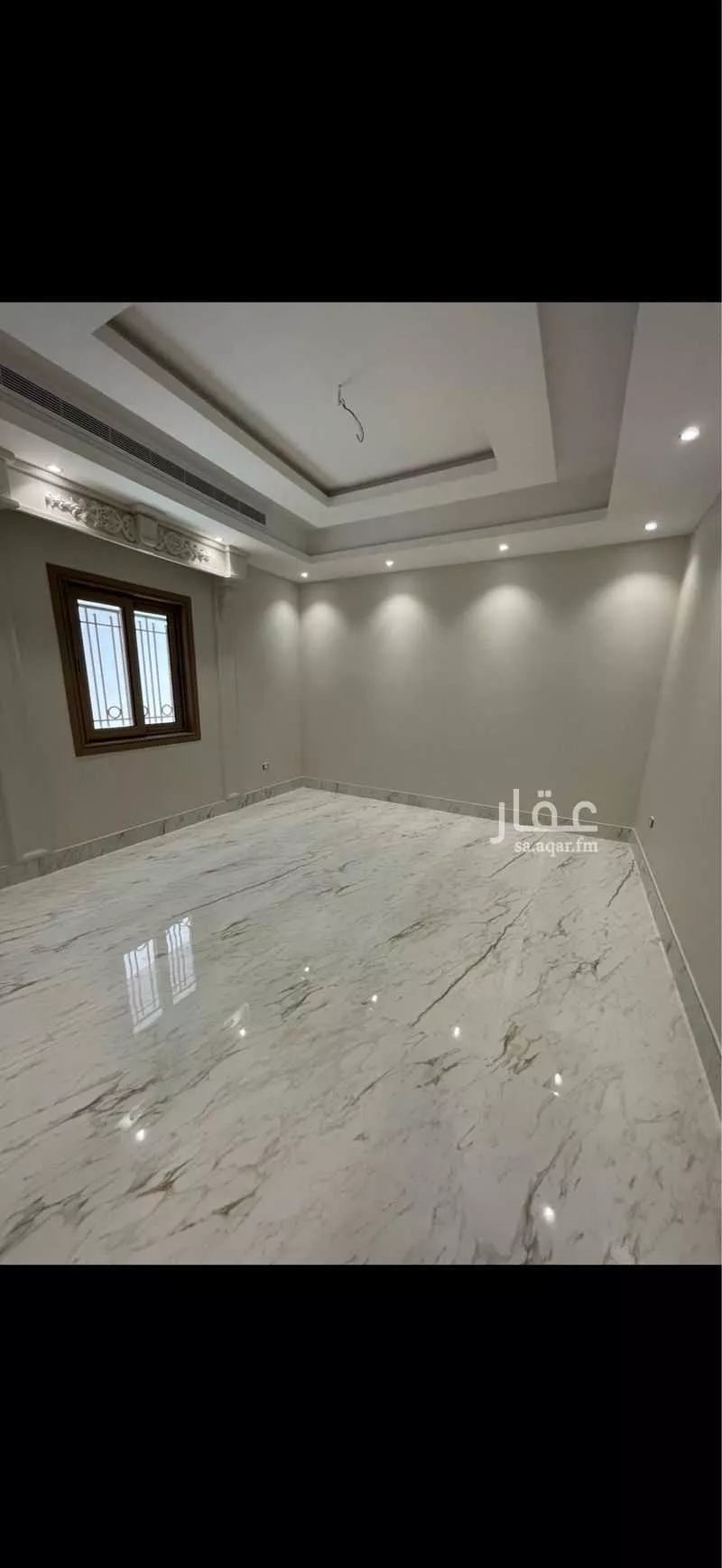 عمارة 900 م² في الصوارى 14