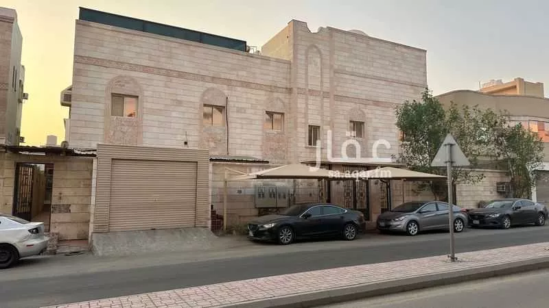 عمارة 700 م² في السامر 3