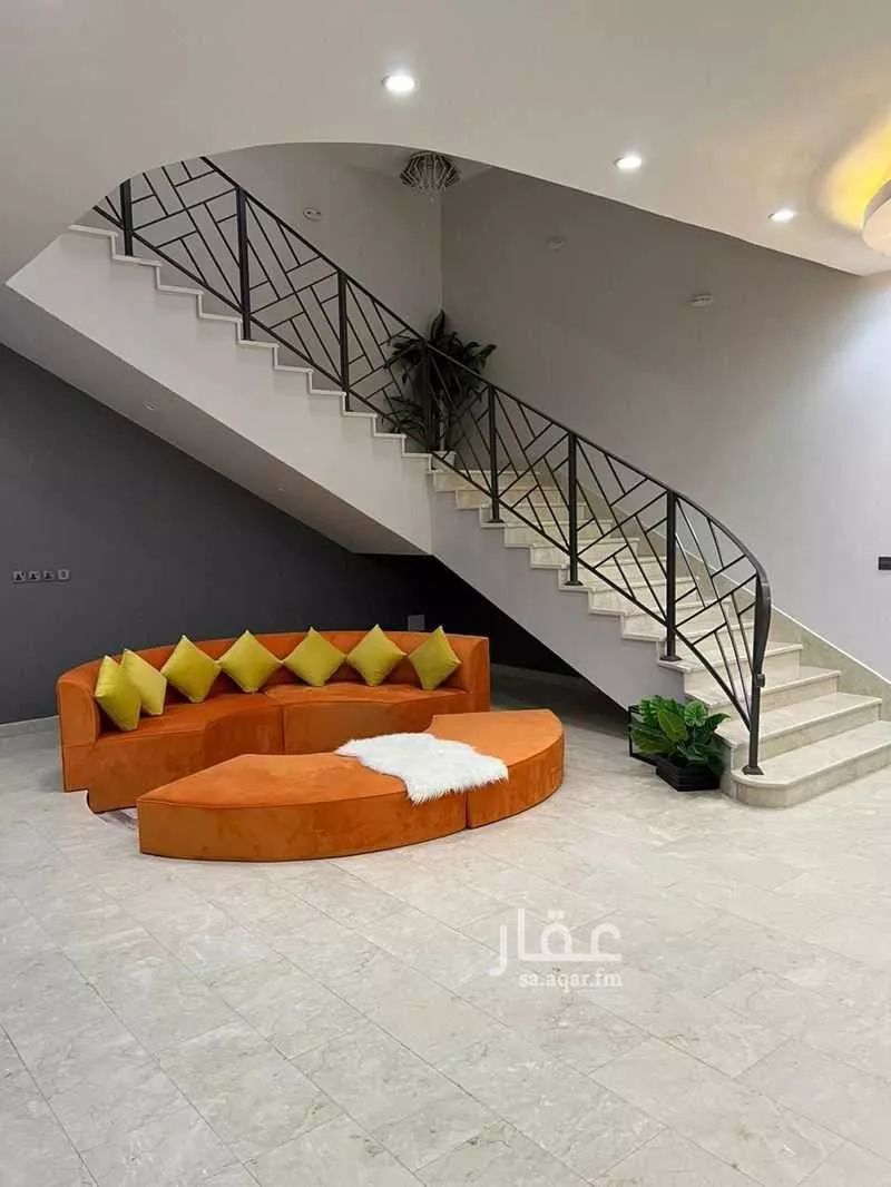 عمارة 900 م² في الصوارى 7
