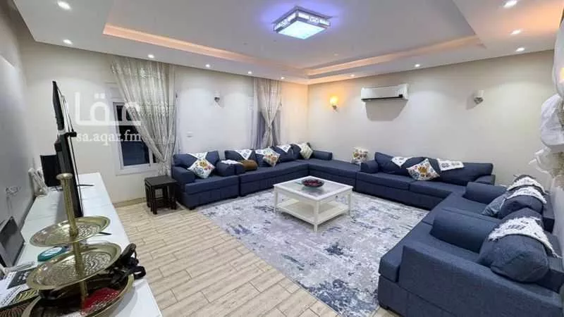عمارة 685 م² في الصالحية 17