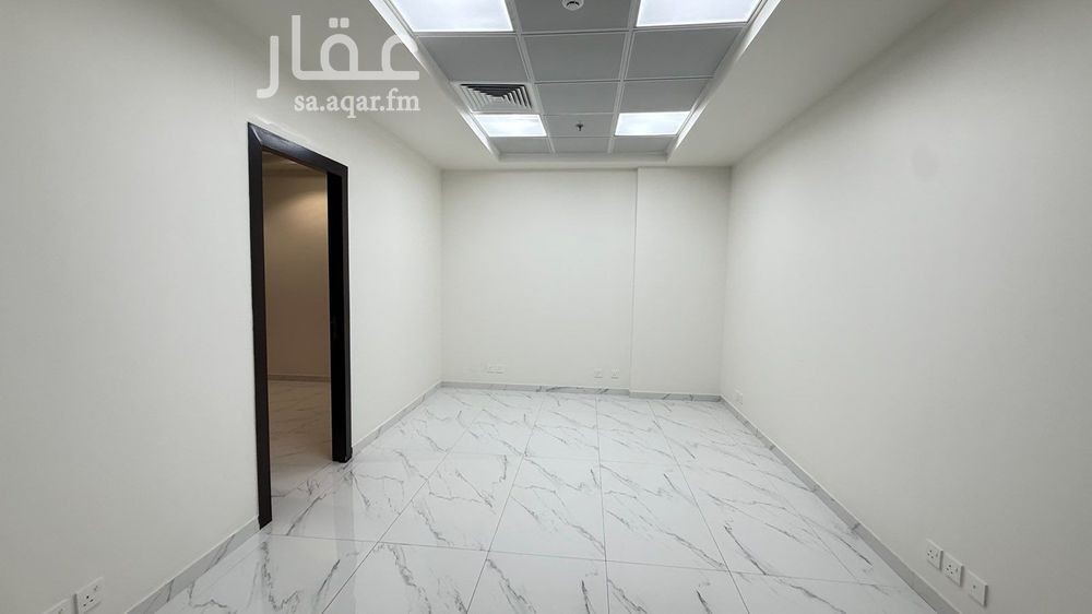 6 bedroom office in Al Narjis, Riyadh 16