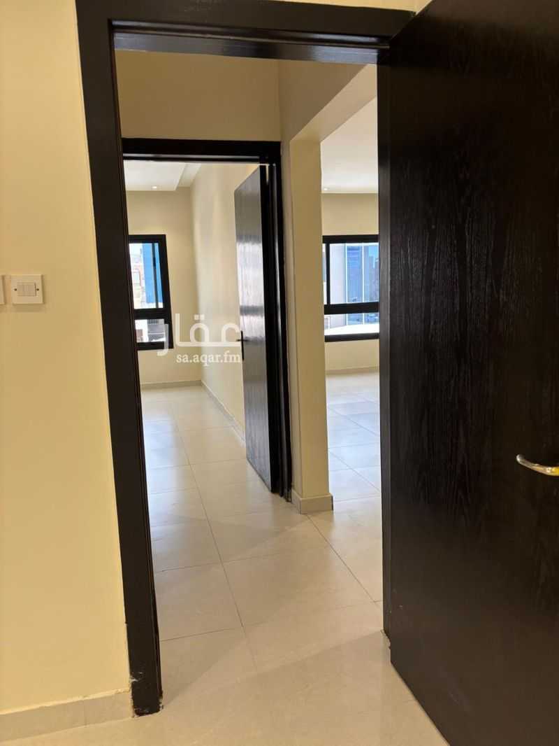 4 bedroom office in Al Wadi, Riyadh 7