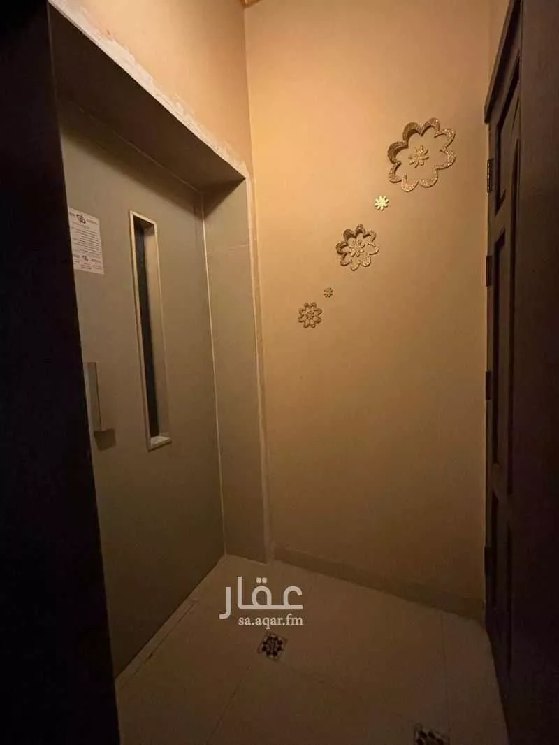 500 sqm building in Al Amir Fawaz Al Janouby 8