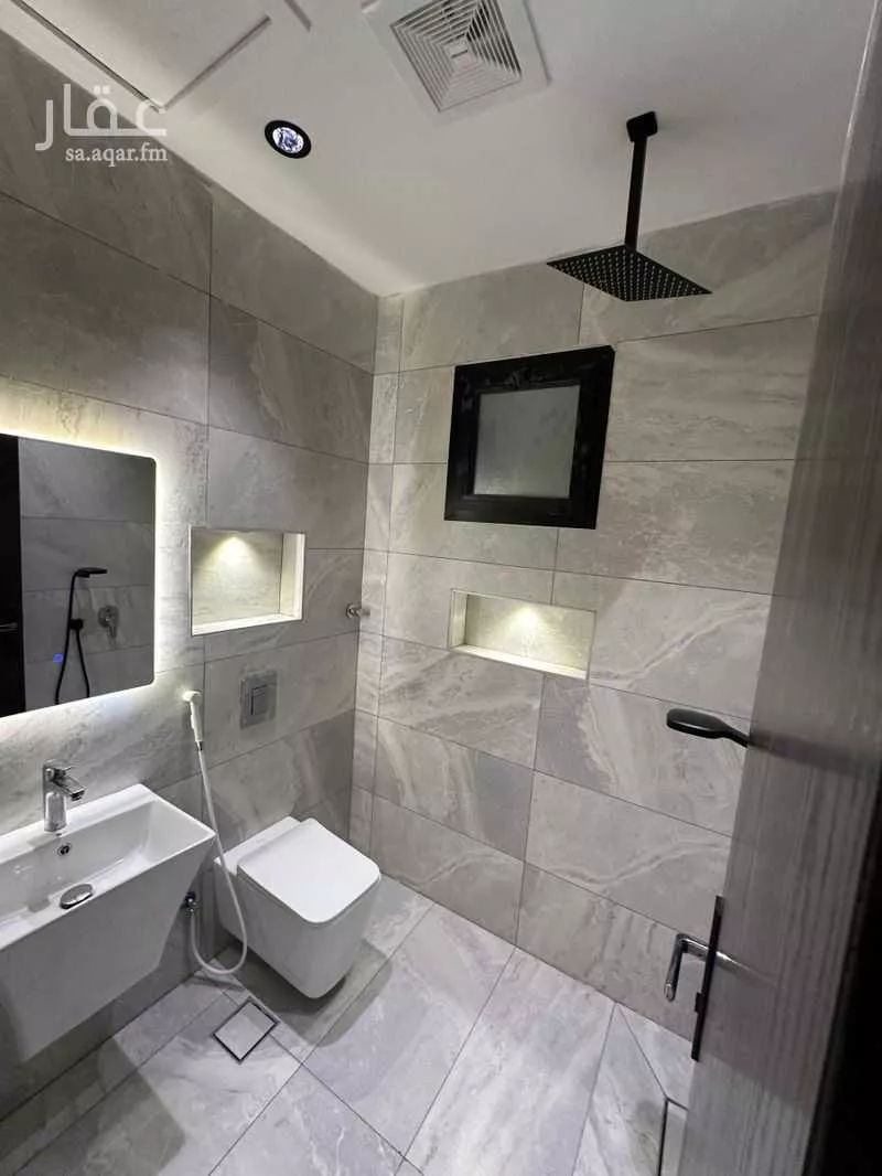 عمارة 625 م² في جدة 7