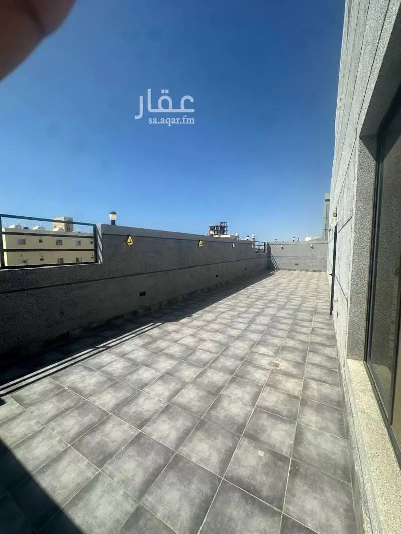 عمارة 161 م² في السلامة 2