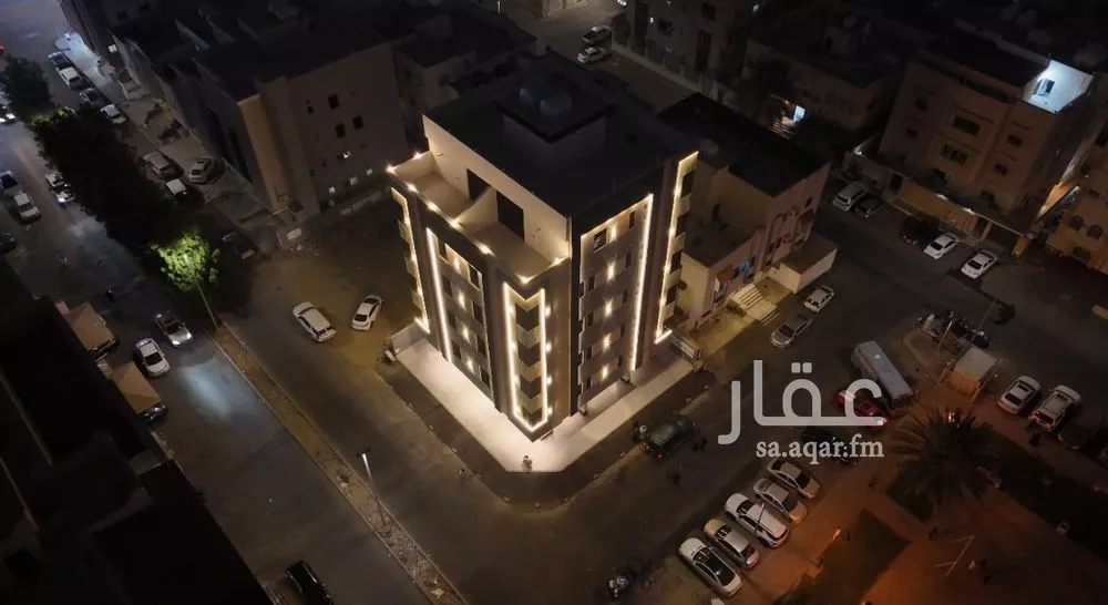 عمارة 400 م² في المروة 13