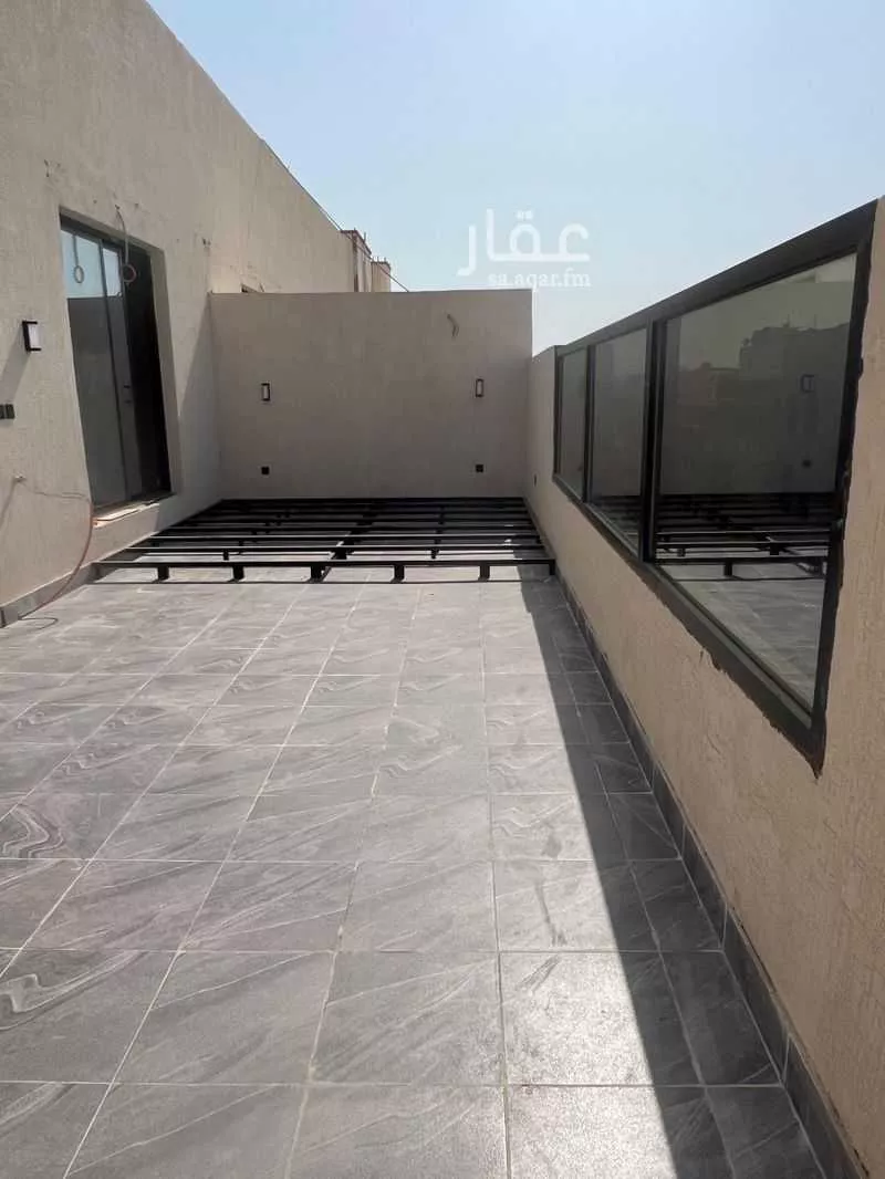 525 sqm building in Al Rawdah 8