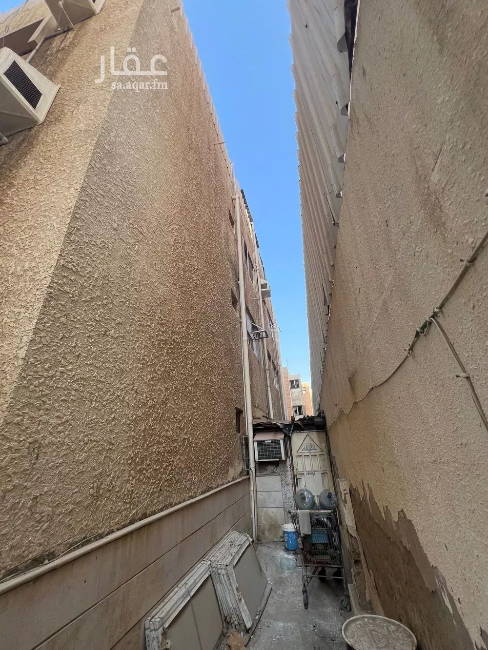 عمارة 563 م² في مشرفة 3