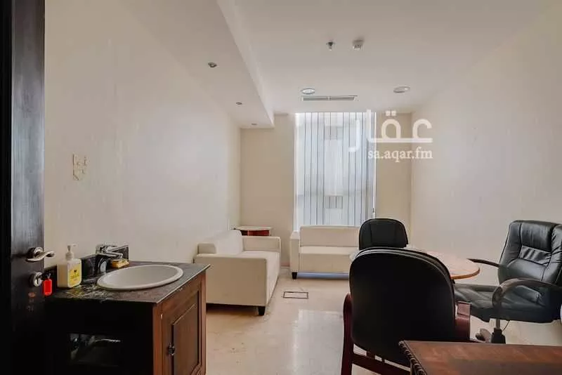 عمارة 511 م² في الرويس 5
