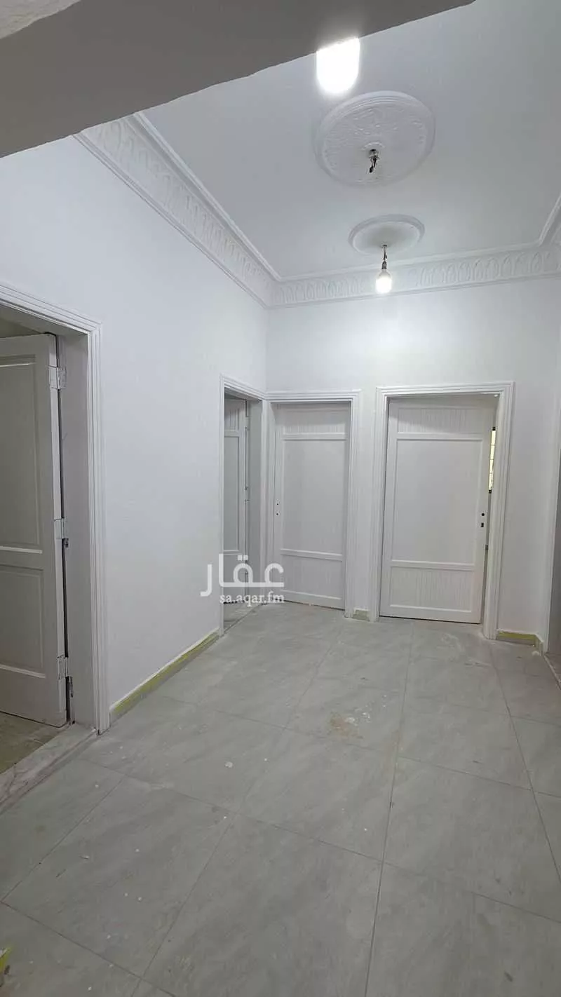 عمارة 400 م² في الفيصلية 5