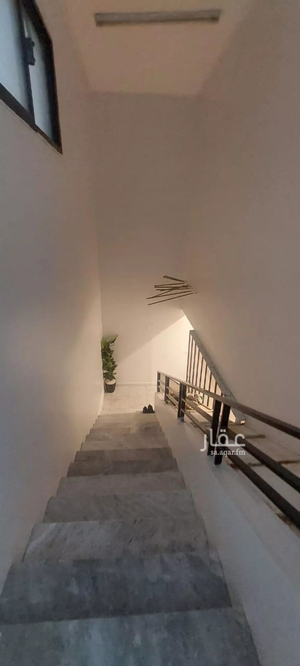625 sqm building in Al Rabwa 8