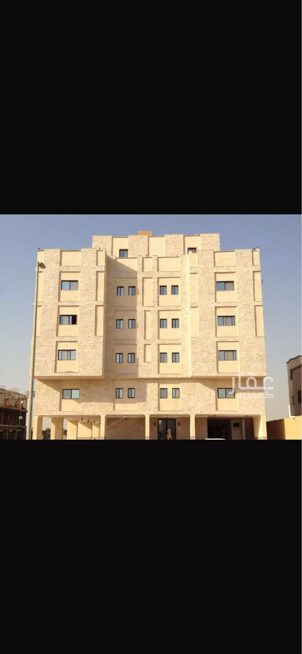 785 sqm building in Ar Rayan 3