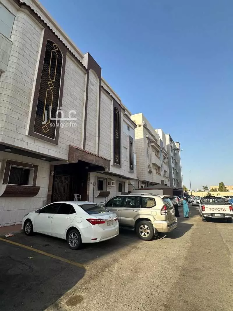 عمارة 750 م² في مشرفة 6