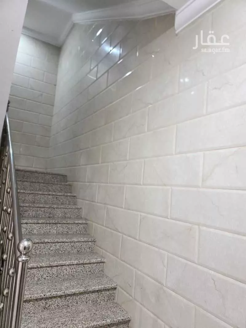 عمارة 154 م² في الريان 2