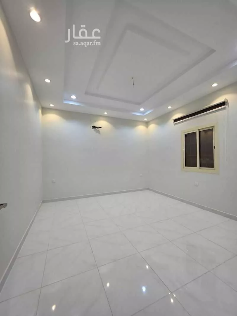 عمارة 900 م² في الفروسية 13