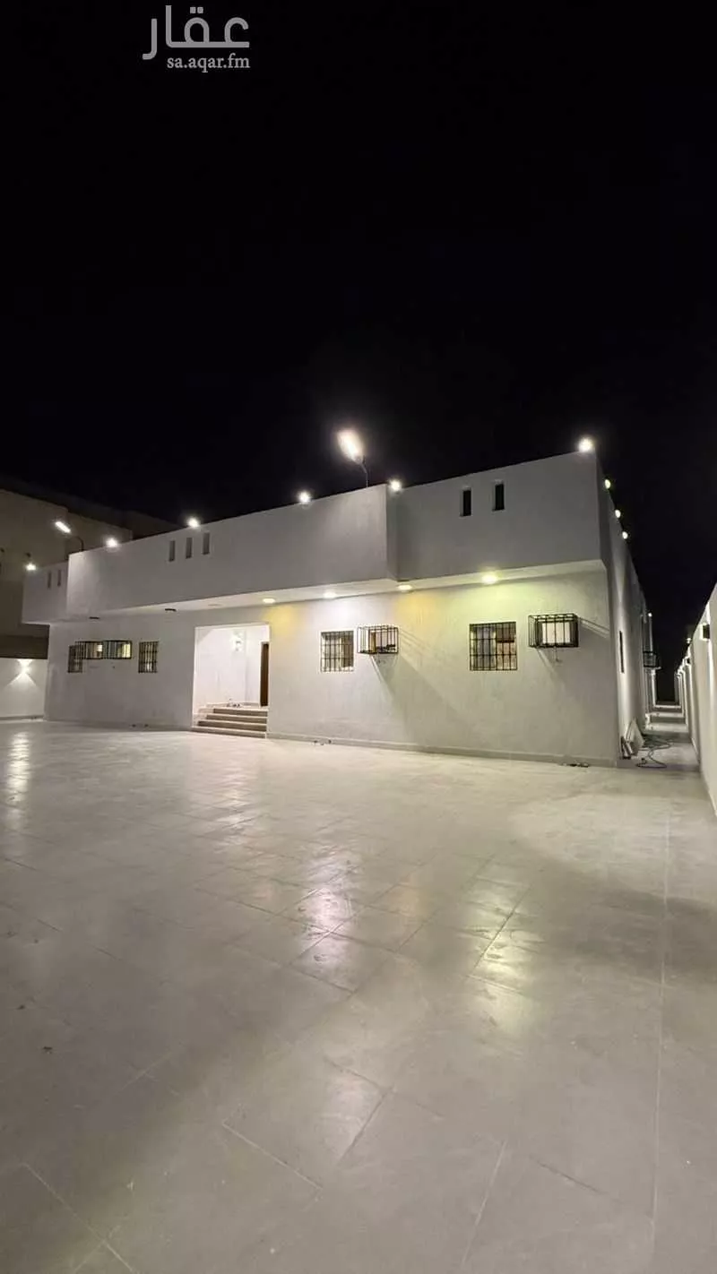 900 sqm building in Al Sawari 3