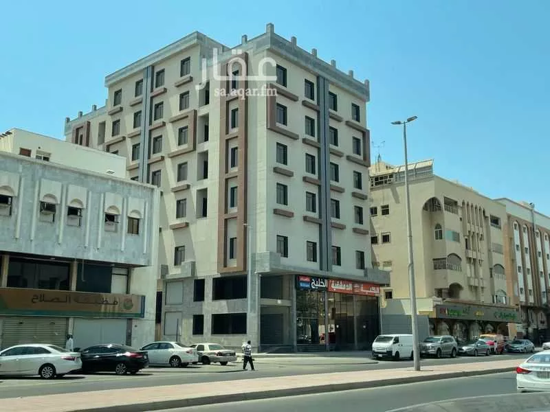 1020 sqm building in Al Sharafiyah 4