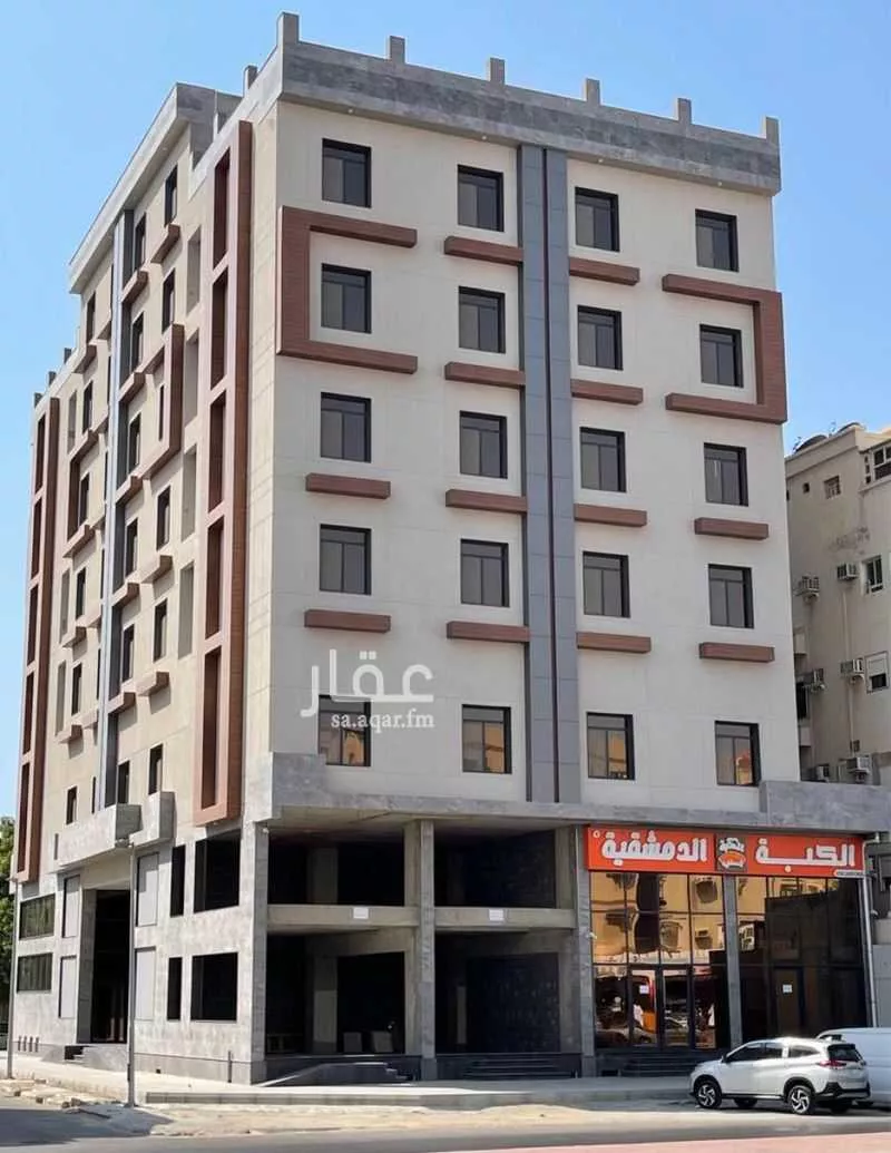 1020 sqm building in Al Sharafiyah 6