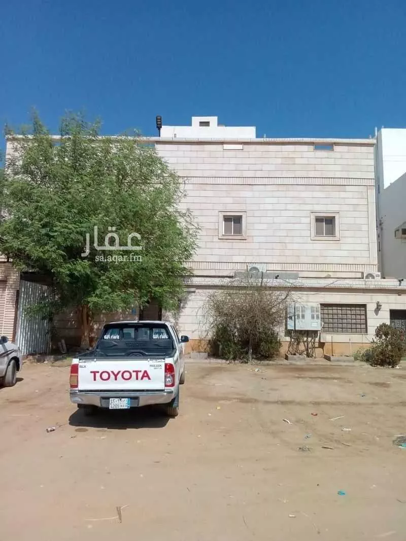 عمارة 600 م² في الزمرد 2