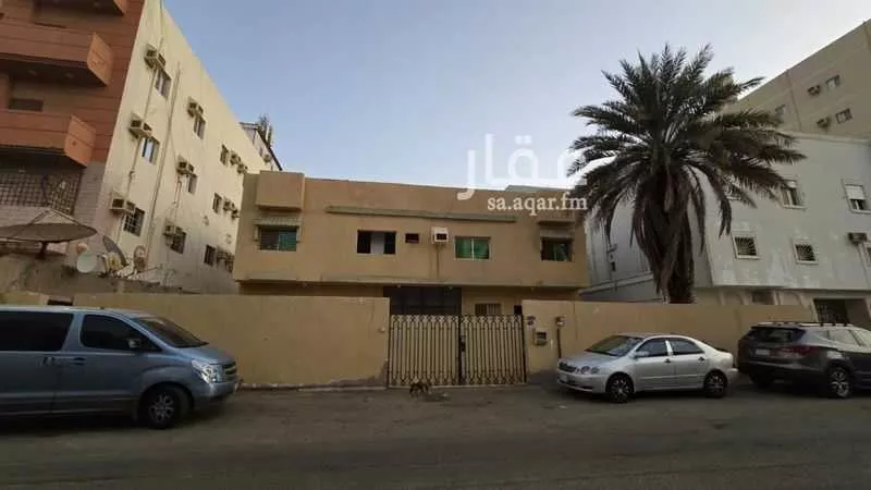 عمارة 690 م² في المروة 3