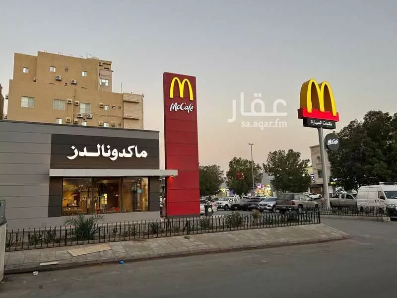 عمارة 626 م² في المنار 2