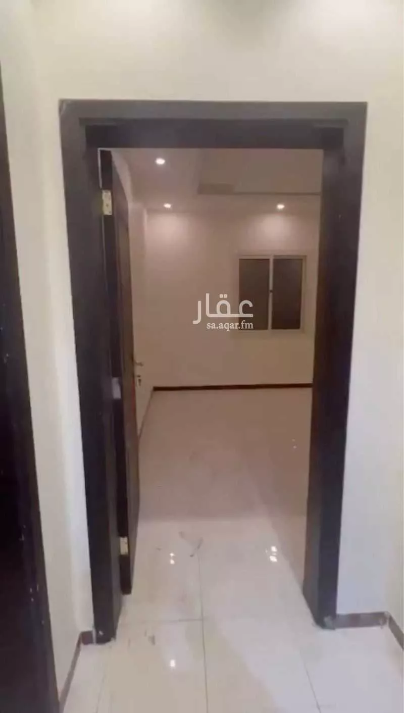 عمارة 626 م² في المنار 22