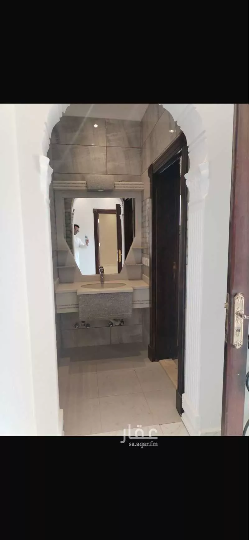 عمارة 550 م² في الياقوت 9