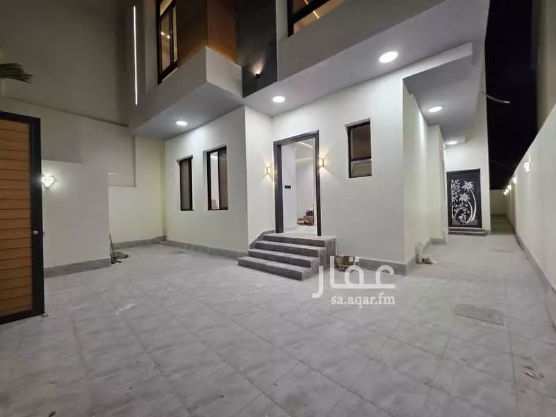 عمارة 601 م² في الفلاح 7