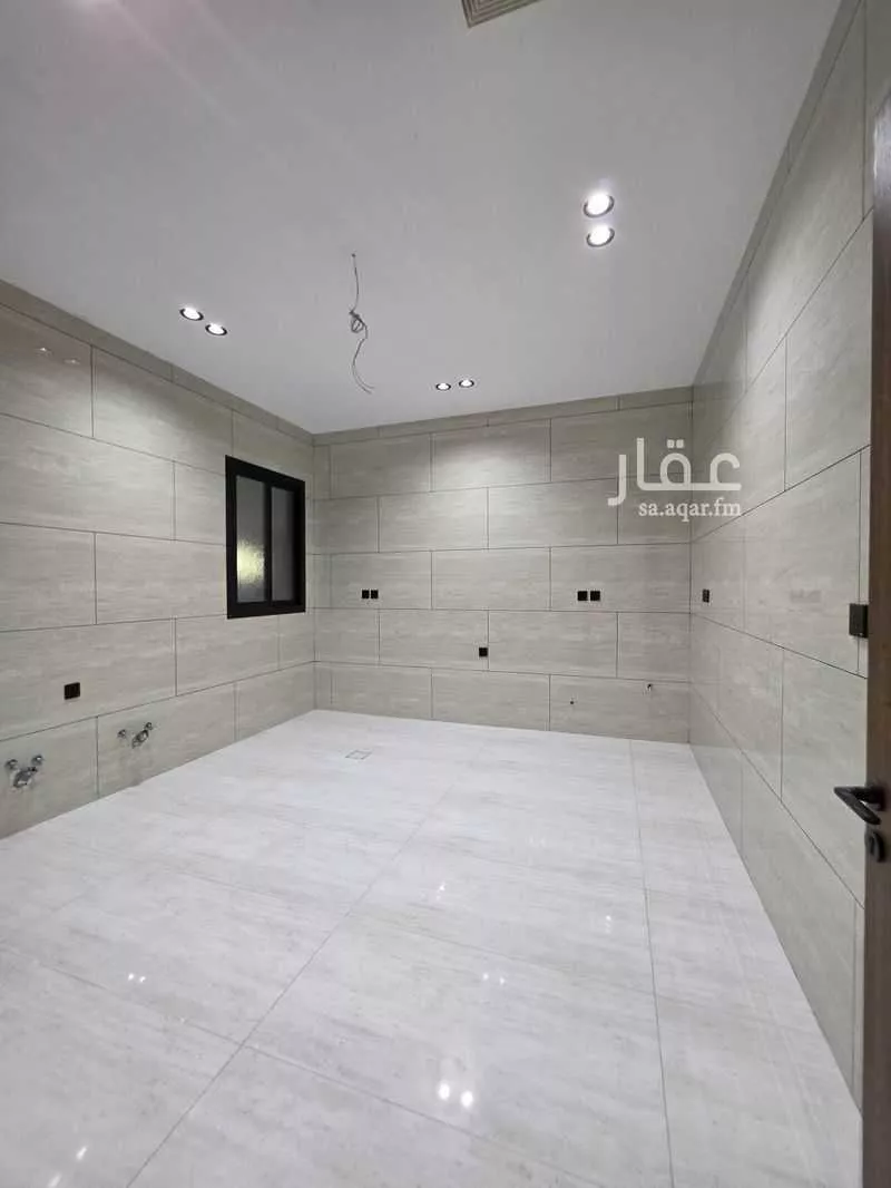 874 sqm building in As Salhiyah 13