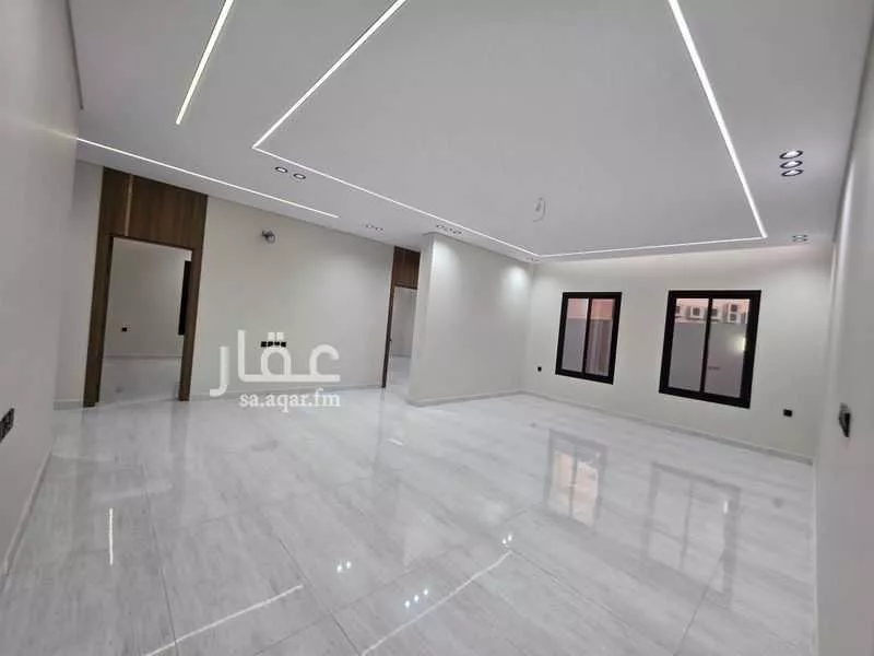 874 sqm building in As Salhiyah 3