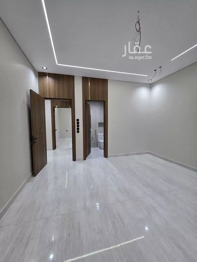 874 sqm building in As Salhiyah 21