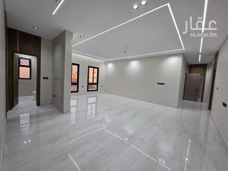 874 sqm building in As Salhiyah 4