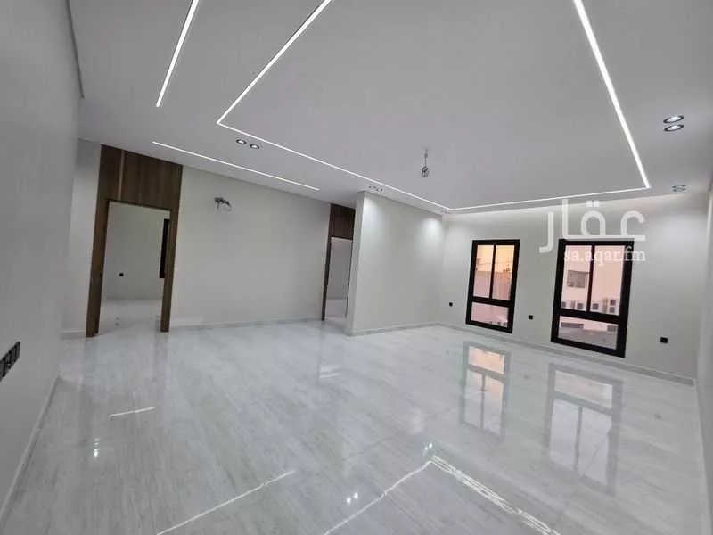 874 sqm building in As Salhiyah 5
