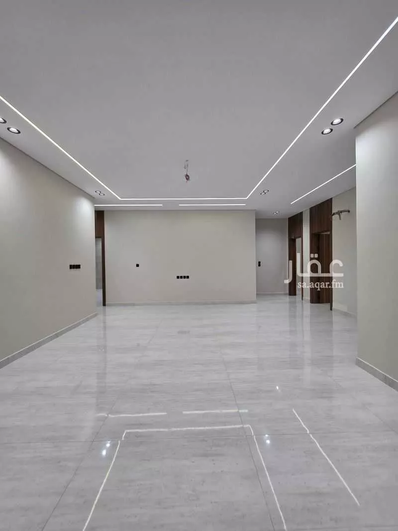 874 sqm building in As Salhiyah 6