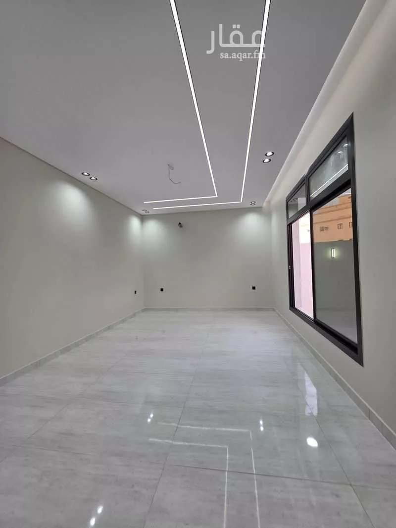 874 sqm building in As Salhiyah 9