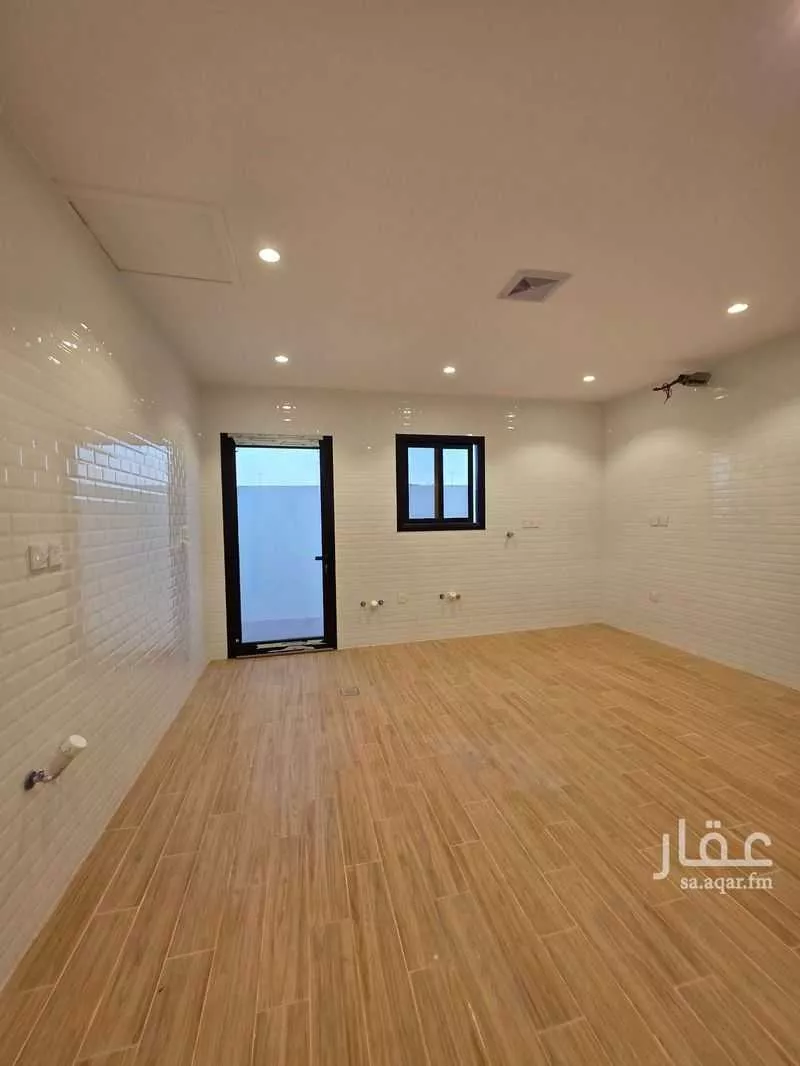 450 sqm building in Al Furusiyah 15