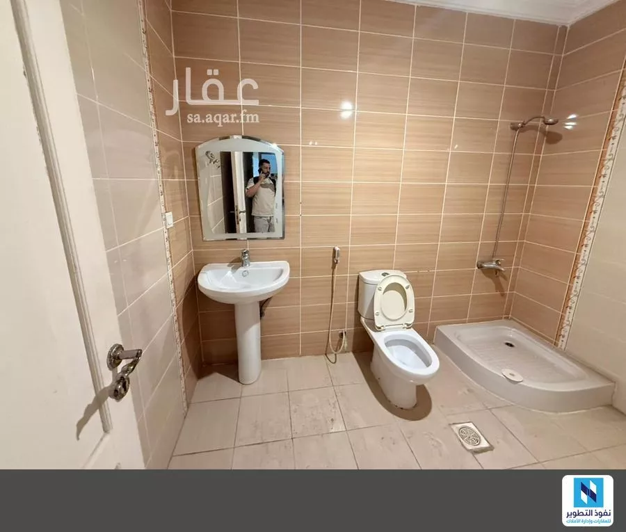 501 sqm office in Al Faisaliyyah 5