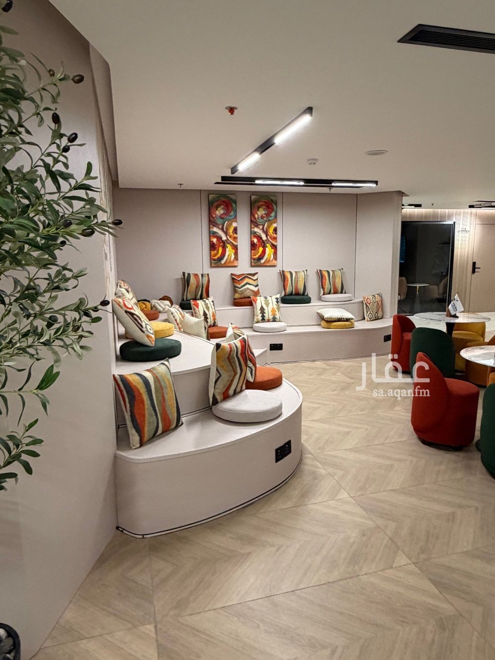 36 bedroom office in Al Hamra, Jeddah 10