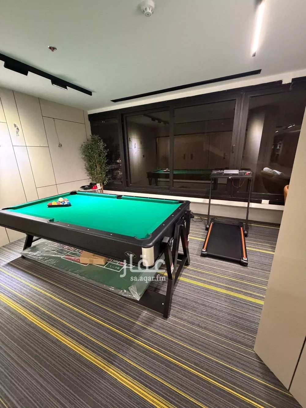 180 sqm office in Al Sharafiyah 21