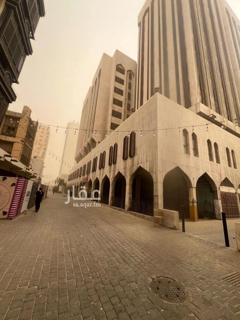 173 sqm office in Al Balad 8
