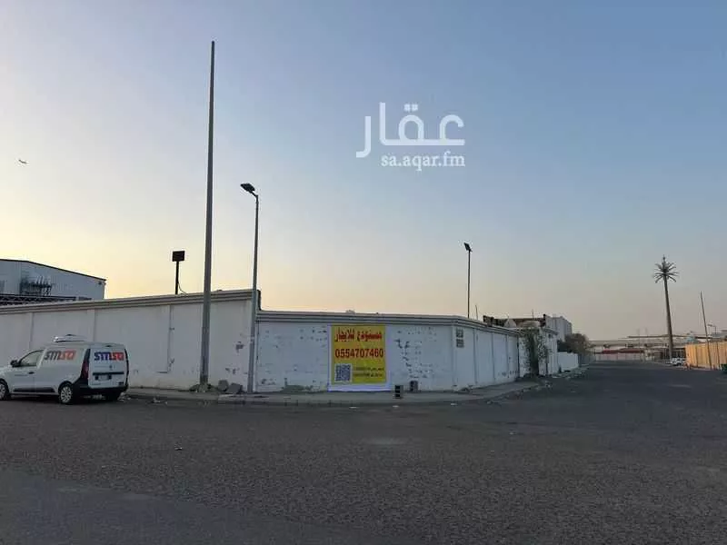 أرض 2486 م² في النخيل 6