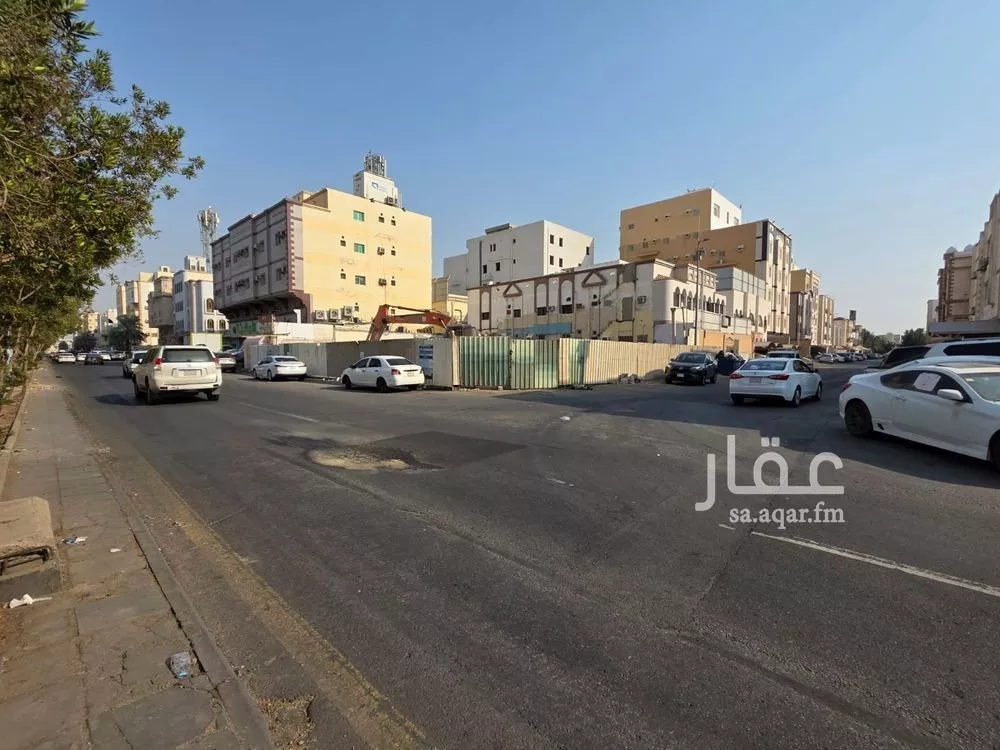 708 sqm land in Al Safa 2