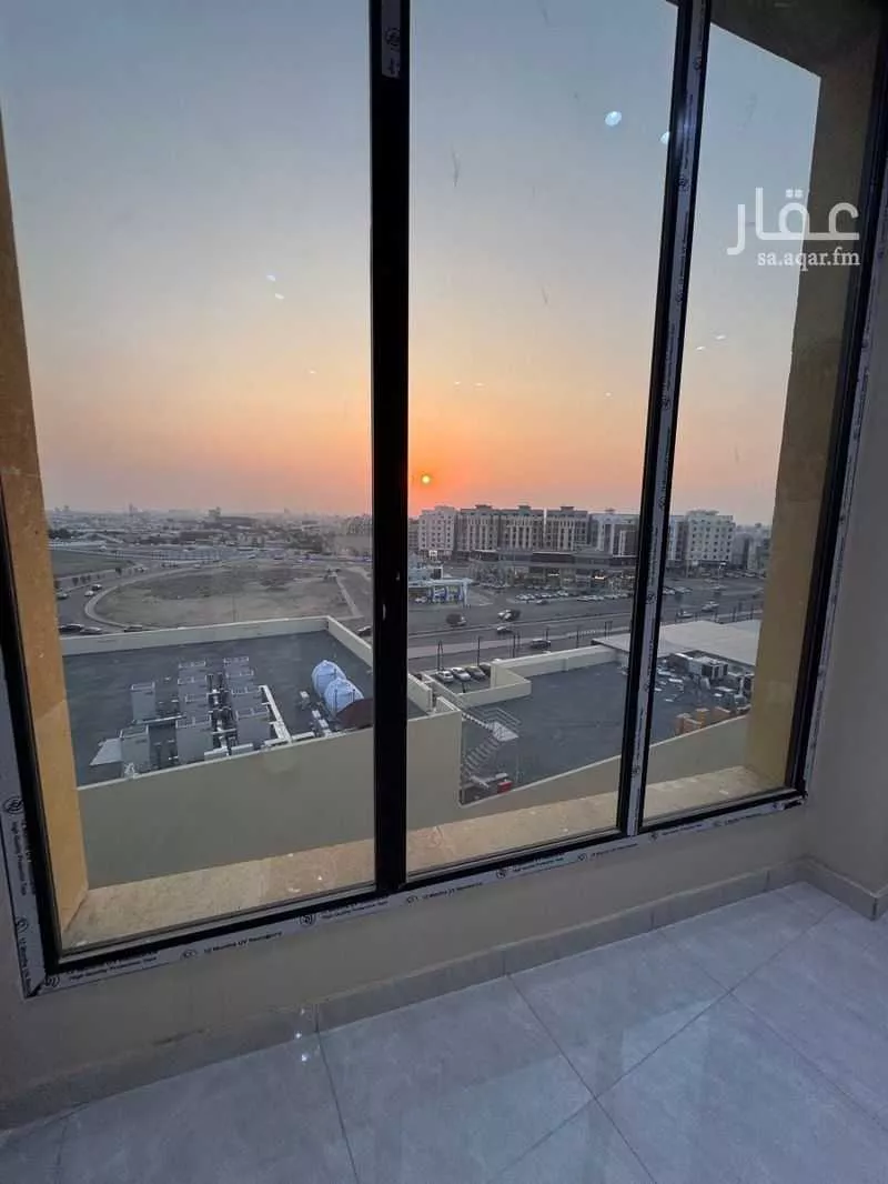 مكتب 744 م² في الواحة 4