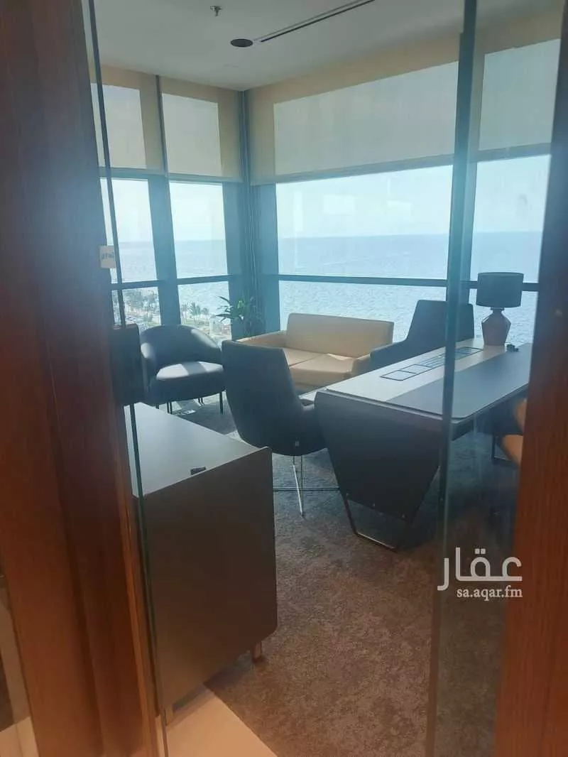 299 sqm office in Al Shati 14