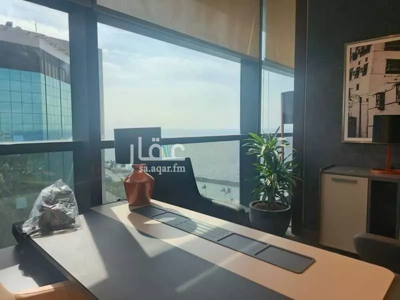 299 sqm office in Al Shati 21